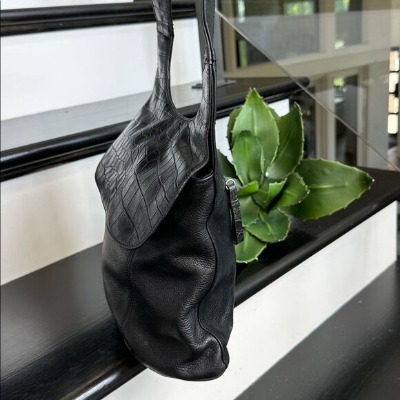 Tignanello Genuine Leather Shoulder Bag – Unique Croc-Embossed Flap Soft Lux - Picture 5 of 12